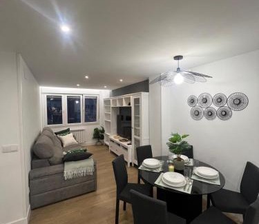 Gijon-Este Apartment | Playa Gijon San Lorenzo
