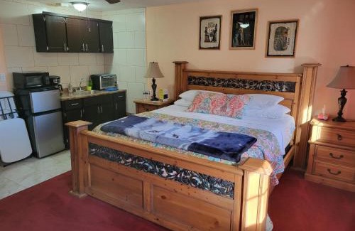 Ensenada Bed & Breakfast | Playa Hermosa Inn at the beach