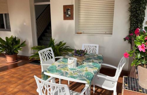 Bueu House | Playa, Jardín y piscina en Cabo Udra