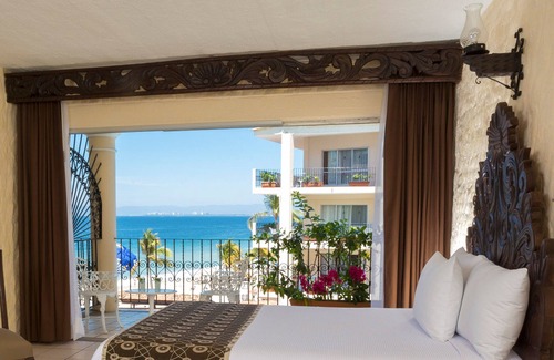 Romantic Zone Hotel | Playa Los Arcos Resort & Spa All Inclusive