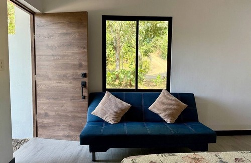 Tarcoles Apartment | Playa Mantas studio, AC, Parking