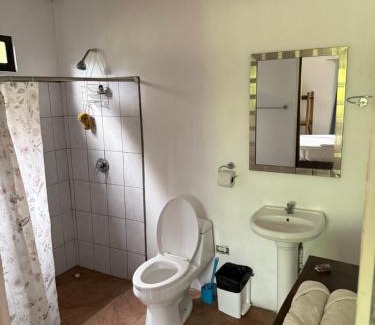 Puerto Viejo de Talamanca Hotel | Playa Negra Brewing Beachfront Hotel