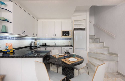 Manilva Ski Chalet | Playa Paraiso 5007 sea view