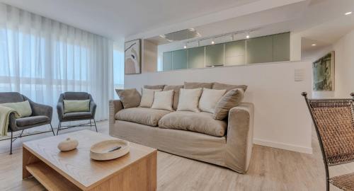 Bueu Apartment | Playa Petís