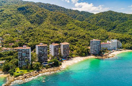 South Shore Hotel Area Apartment | Playas Gemelas Flamboyan 803A