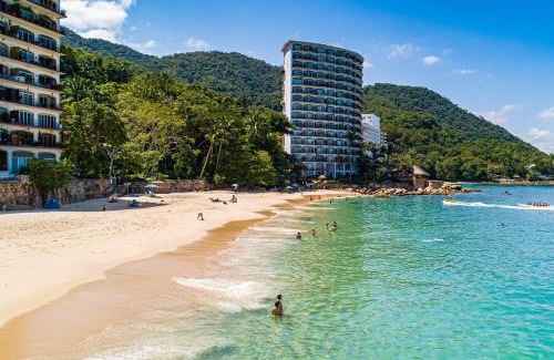 South Shore Hotel Area Apartment | Playas Gemelas Flamboyan 803A