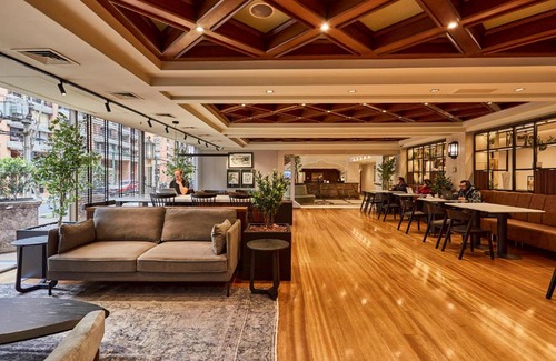 Santiago Hotel | Plaza El Bosque Ebro