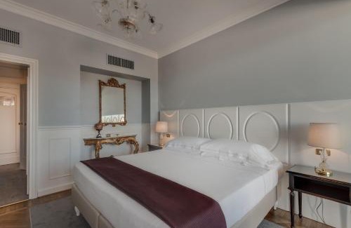 Santa Croce Hotel | Plaza Hotel Lucchesi