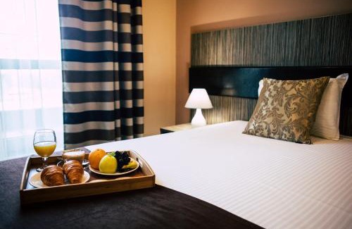 Parvenets Hotel | Plaza Hotel Plovdiv - Free Parking