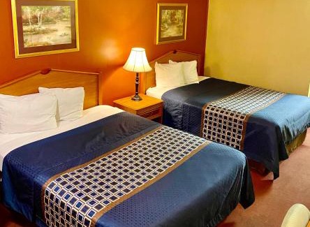Springfield Hotel | Plaza Inn Springfield