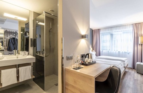 Erdberg Hotel | PLAZA INN Wien Gasometer