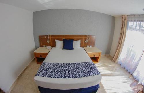 Las Glorias Resort | Plaza Pelicanos Club Beach Resort All Inclusive
