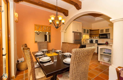 Nopolo House | Pleasant 2 Bed 2 bath, Close to community Pool and Wine bar in Founder area