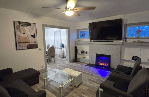 East Orange House | Pleasant 3-bedroom home in East Orange, NJ located close to the train stations.