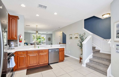 Florida Central Atlantic Coast Villa | Pleasant and Spacious Town Home Near the Convention Center #3vc107