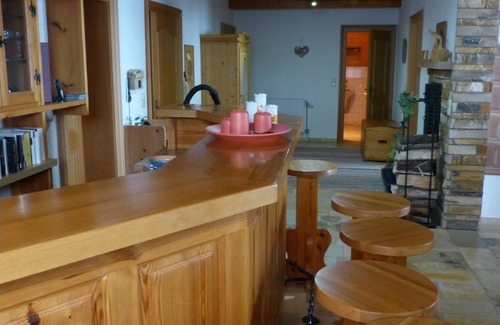 Zenting Apartment | Pleasant Apartment in Zenting with Garden
