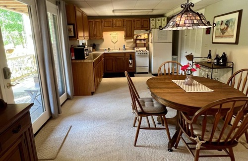 Franklin Apartment | Pleasant Hill Getaway in a secluded small neighborhood