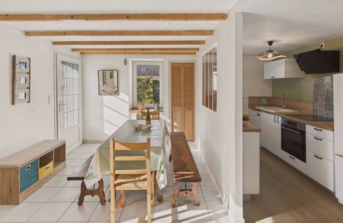 Saint-Jean-Trolimon Ski Chalet | Pleasant house with a large garden for 4