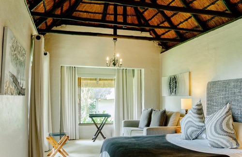 uMngeni House | Pleasant Places by Sanaandi
