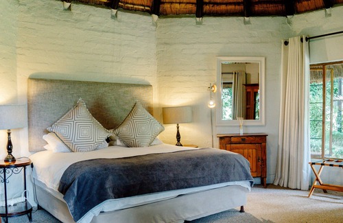 uMngeni House | Pleasant Places by Sanaandi