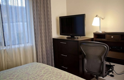 San Bruno Resort | Pleasant Stay! 2 Convenient Units, Pet-friendly, Free Breakfast, Outdoor Pool!