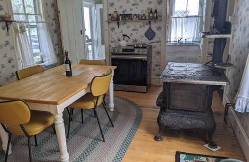 Vinalhaven House | Pleasant Street Village Home