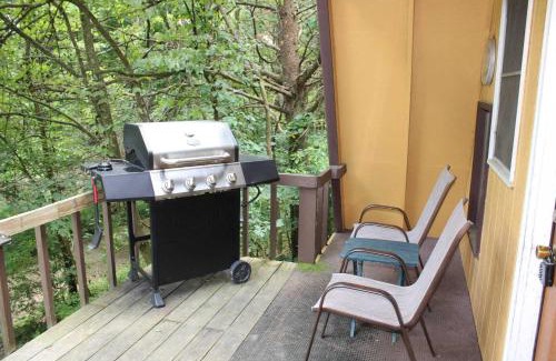 Logan House | Pleasant View