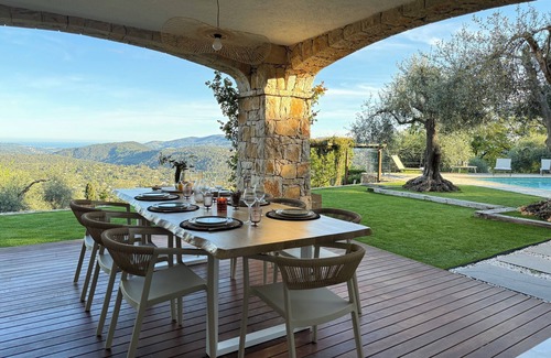 Cabris Villa | PLEN SOULEU High Standing Villa, pool, Jacuzzi, Sauna and AirCo By Sunset