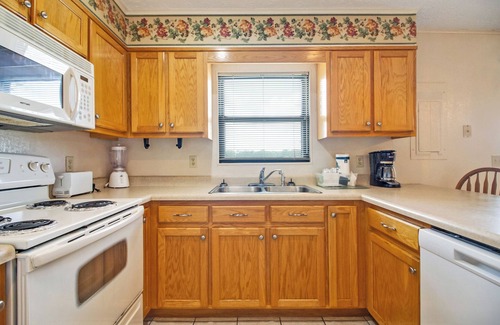 Lake Tansi Condo | Plentiful Resort Amenities 2BR