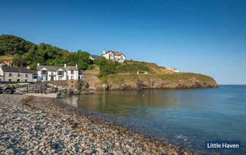 St Brides House | Ploughmans Cottage