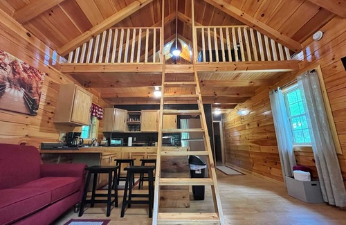 Saint Helens Cabin | Pluggy’s Place - Climber’s Haven near PMRP!