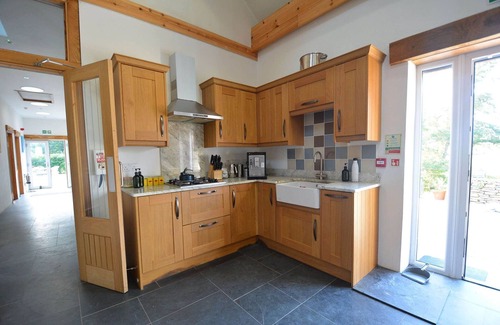 Newquay Cabin | Plum Dog - A luxury dog friendly Yurt in stunning 62 acre historic estate near Newquay