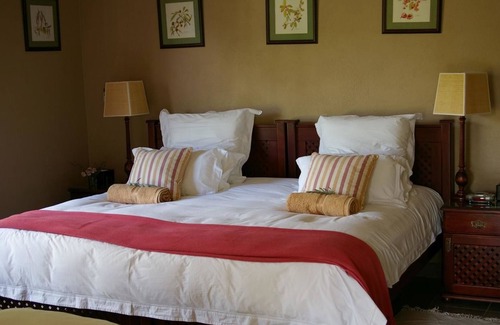 Hazyview House | Plumbago Guest House