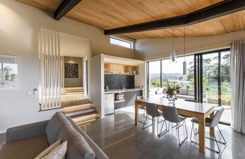 Matakana Cabin | Plume Villas
