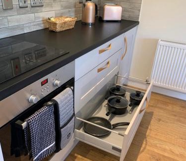 Colchester Cabin | Plumptons Farm Holiday Lodges