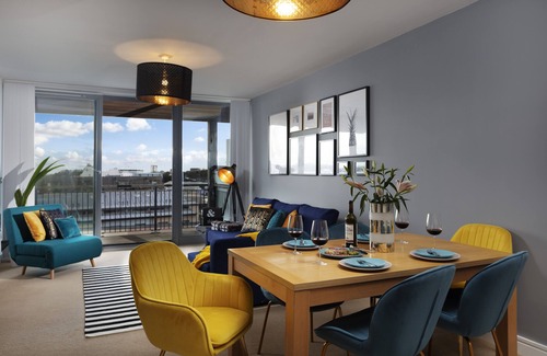 Plymouth Apartment | Plymouth Sea View Apartment