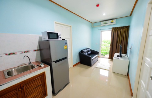 Lat Krabang Hotel | PN Home Service