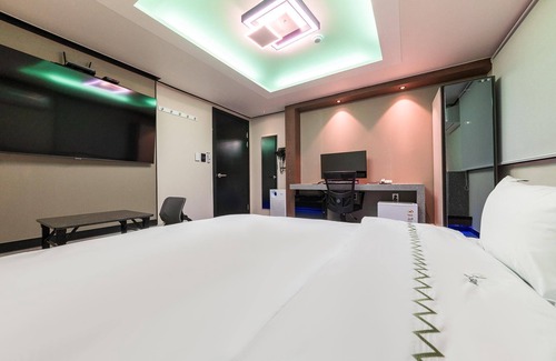 Pocheon Hotel | Pocheon Social Hotel