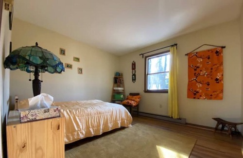Jim Thorpe House | Pocono Cozy House at Bear Creek Lake