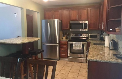 Pocono Mountain Lake House | Poconos · Cozy Modern Lodge with Lake Views/Huge Deck/Hottub/Fireplace