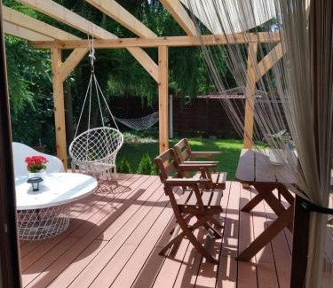 gmina Wolin House | "Pod Świerkami" domek letniskowy Kubuś 2 Wisełka-Domek z kominkiem- 3 sypialnie, salon, kuchnia
