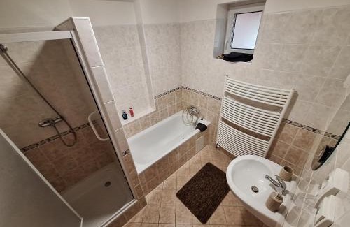Decin Apartment | Pod Chlumem - útulný byt v blízkosti centra