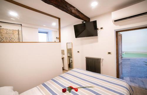 Savona House | Podere Maletto - Appartamento con PISCINA INTERNA riscaldata Savona