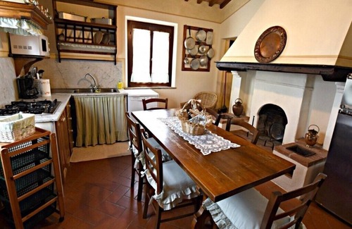 Fauglia House | Podere Sant'Antonio - Apartment "Verde Olivo"