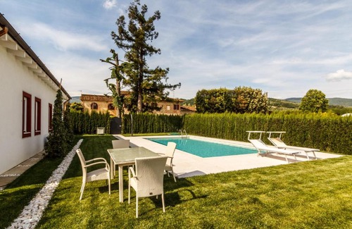 Pistoia House | Podere Villa Olmo