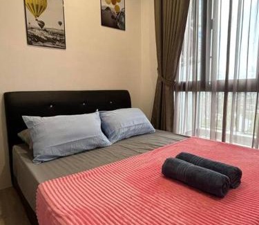 Taman Charming Apartment | Podium 7pax@AEON Mall Kuching