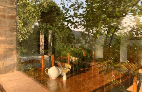 Urbino House | Poetic glass house in the countryside