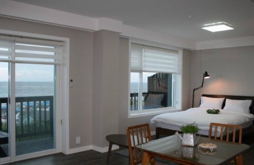 Pohang House | Pohang Hwajin Beach Pension