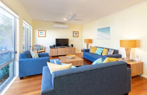 Boomerang Beach House | Point Break
