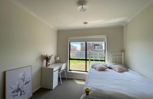 Point Cook House | Point Cook Private Room